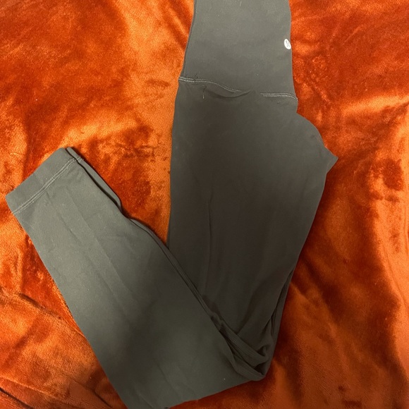 Lululemon leggings - Picture 2 of 4